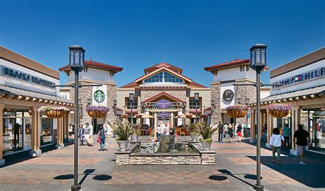 san francisco premium outlets gucci|livermore ca premium outlets.